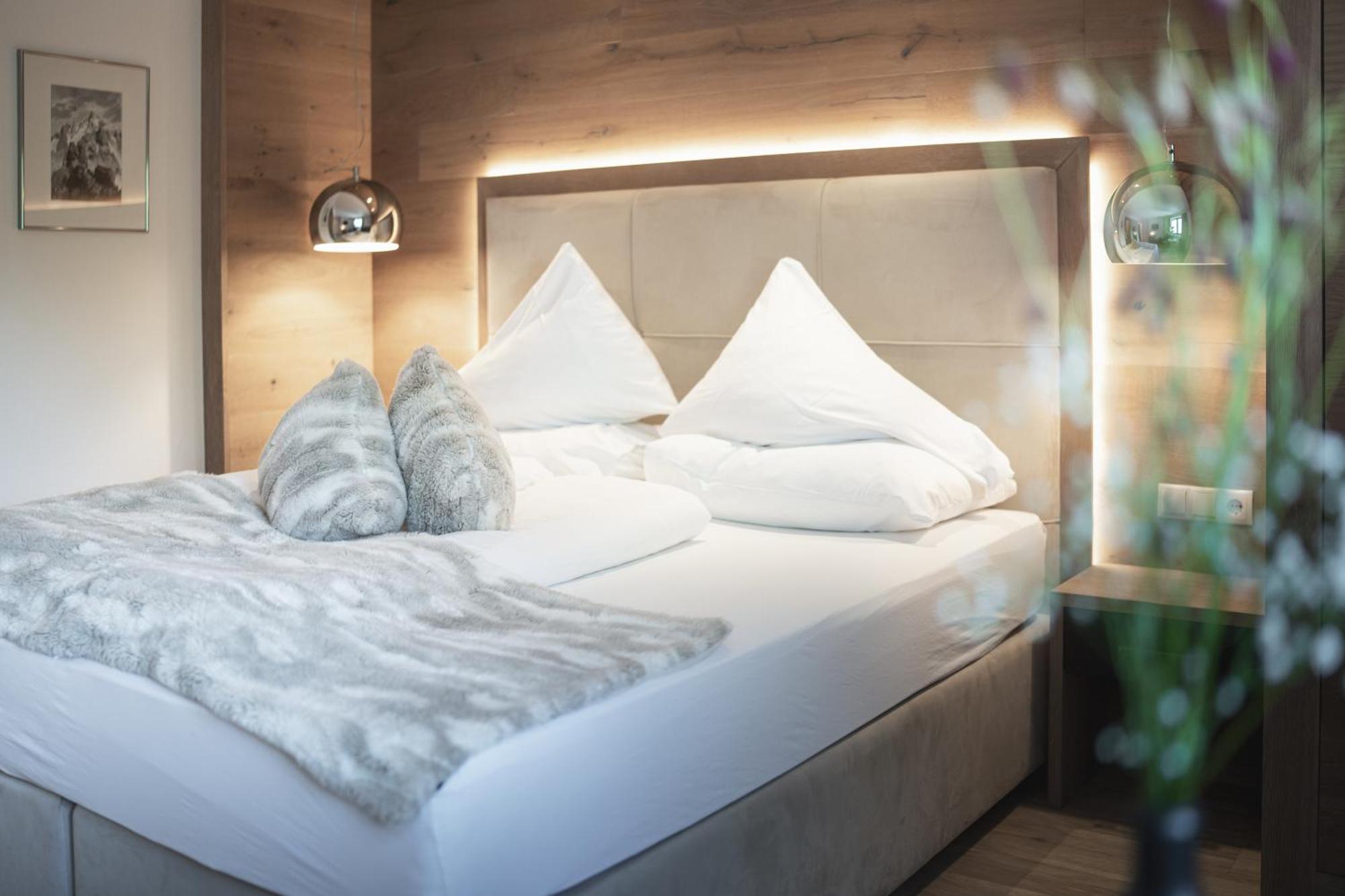 Verwoehnhotel Wildspitze Sankt Leonhard im Pitztal Luaran gambar