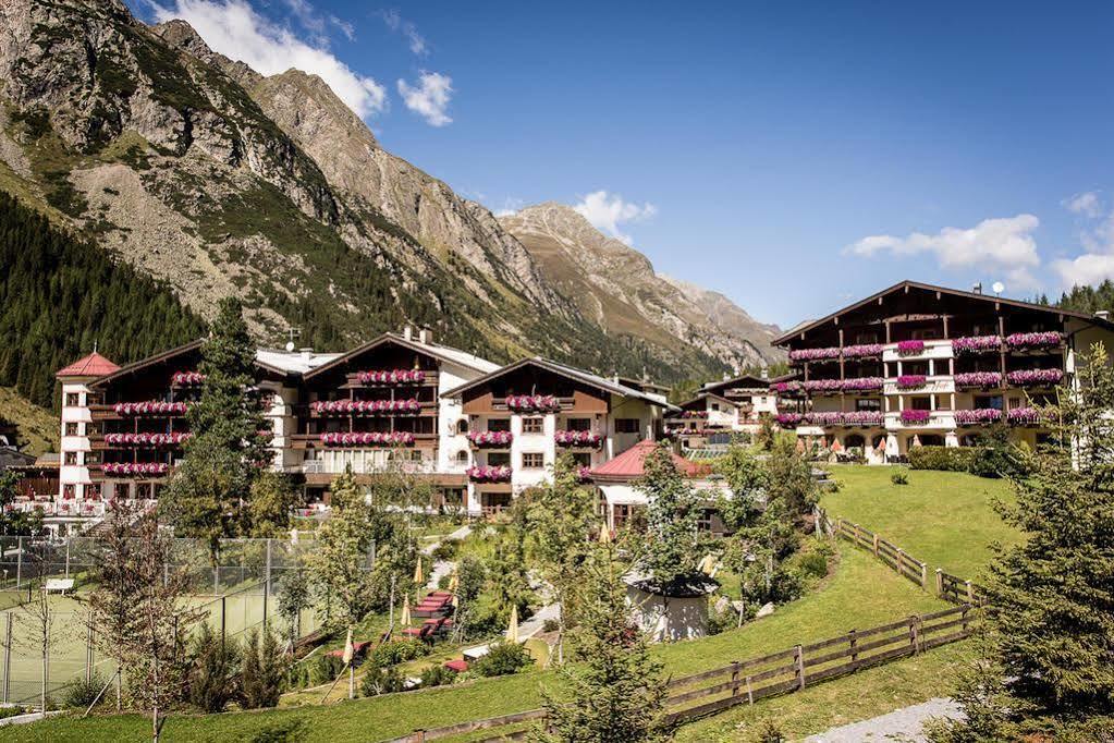 Verwoehnhotel Wildspitze Sankt Leonhard im Pitztal Luaran gambar
