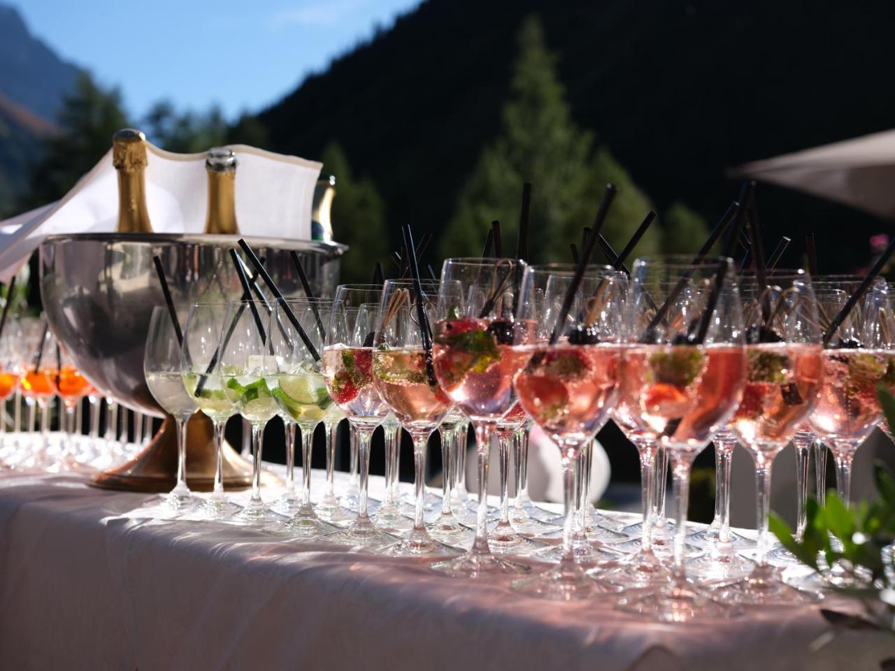 Verwoehnhotel Wildspitze Sankt Leonhard im Pitztal Luaran gambar